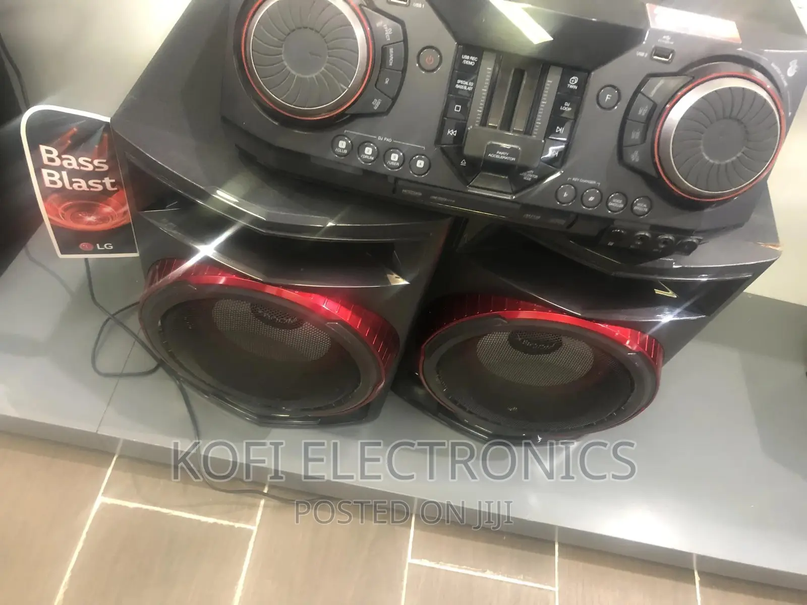 LG XBOOM CL65 | 950W | 2.2ch | Multi Color Lighting