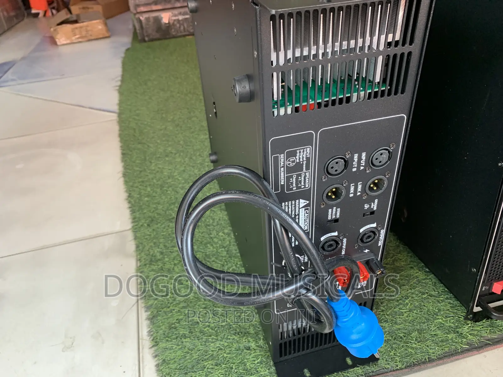Martin Audio Mx1200 Power Amplifier