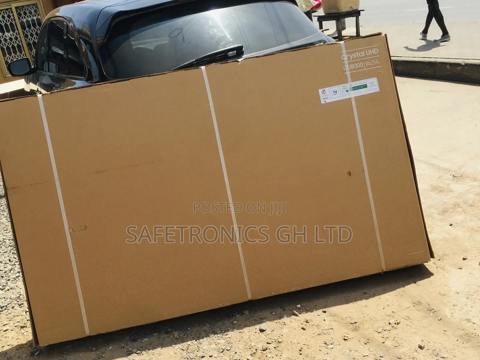 Glossy LED Samsung Black Electric Smartcu80 85 Inches Tv