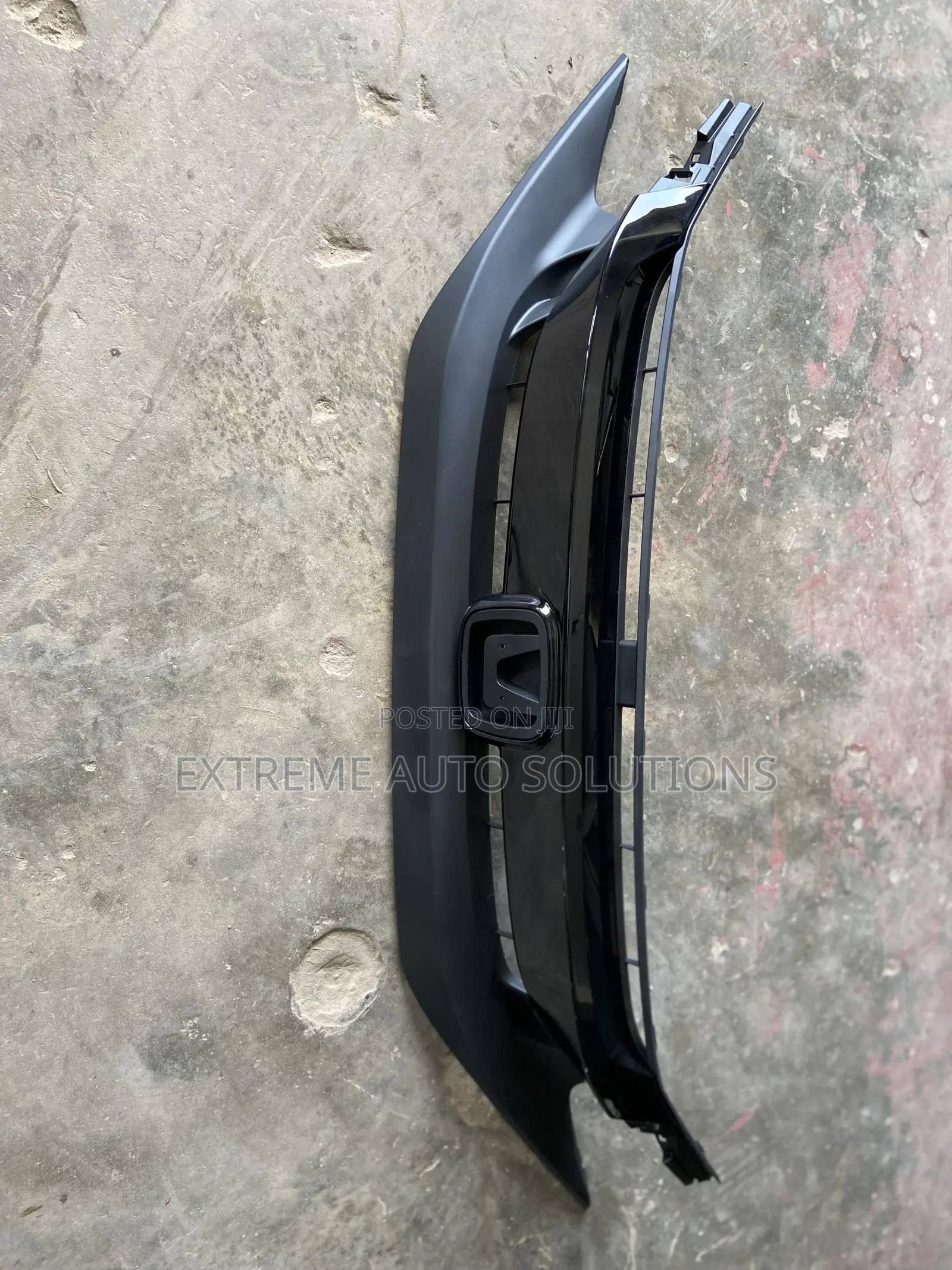 2019 Honda Civic Hatchback Grill