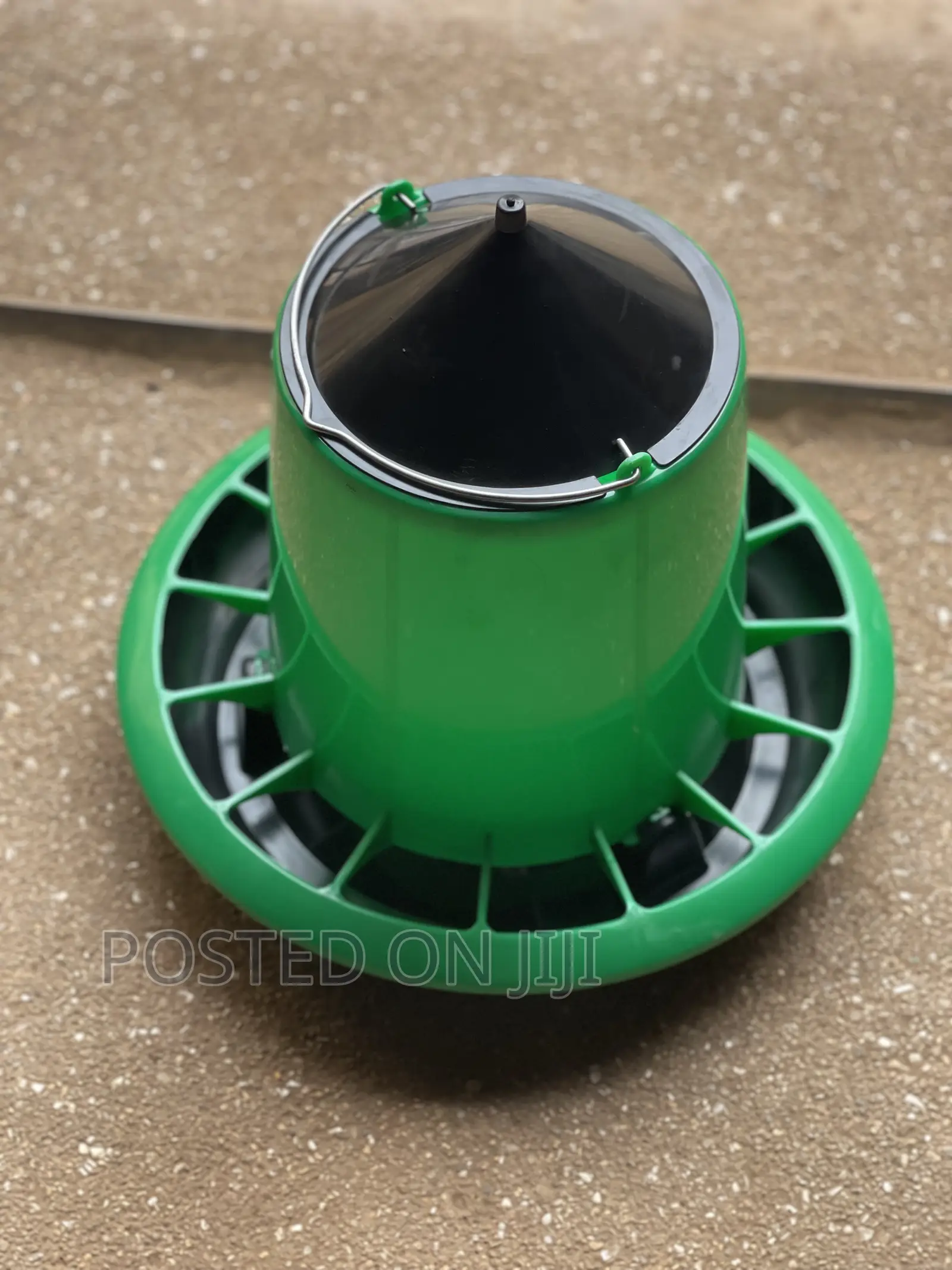 10kg Poultry Feeder