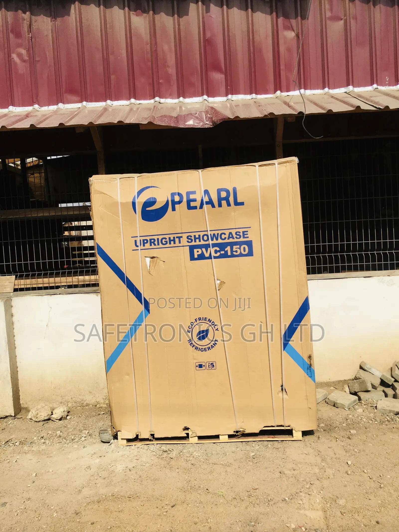 PVC-150 Electric Glass Pearl 3 Doors Display Fridge