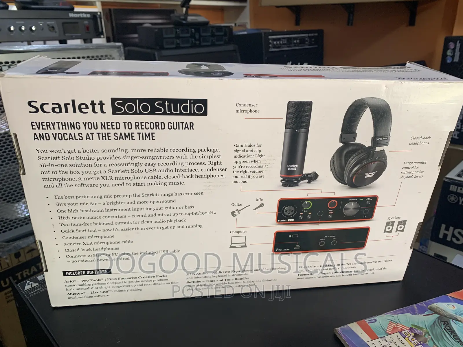 FOCUSRITE SCARLETT SOLO STUDIO 3rd Gen Recording Bundle