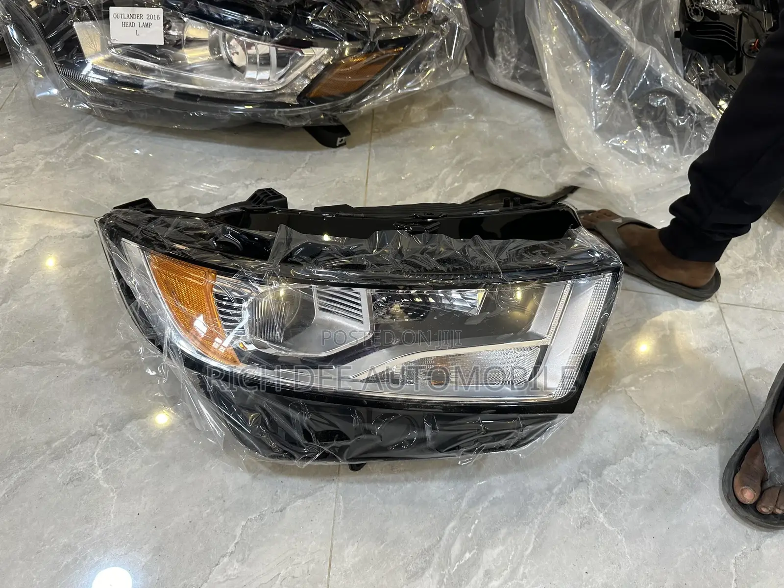 Ford Edge 2018 Headlight Pair