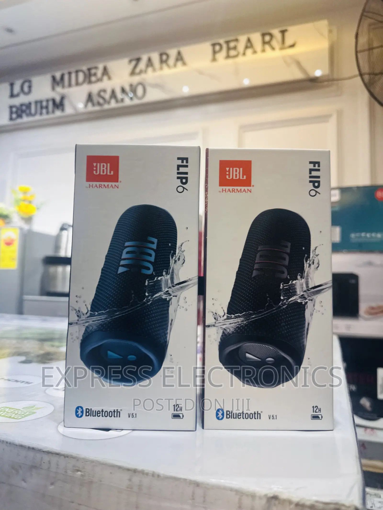 Best Buy for Less JBL Speaker Flip 6 Black