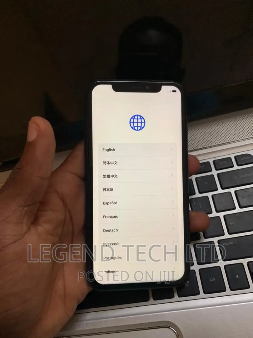 Apple iPhone XR 128 GB White