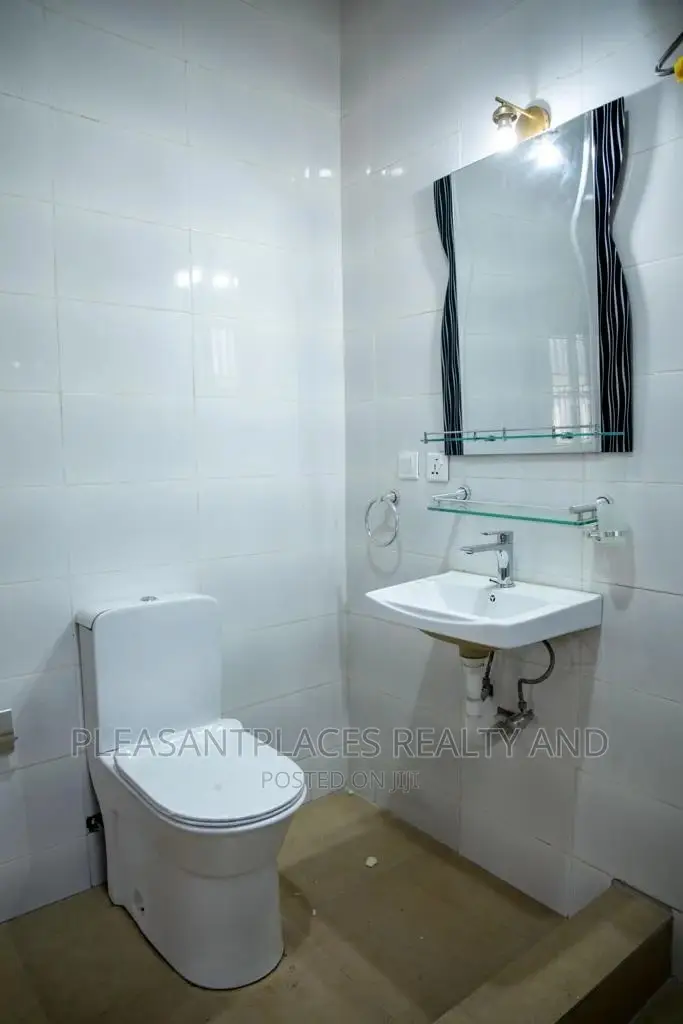 3bdrm House in Pleasantplaces, Lake Side Estate for sale
