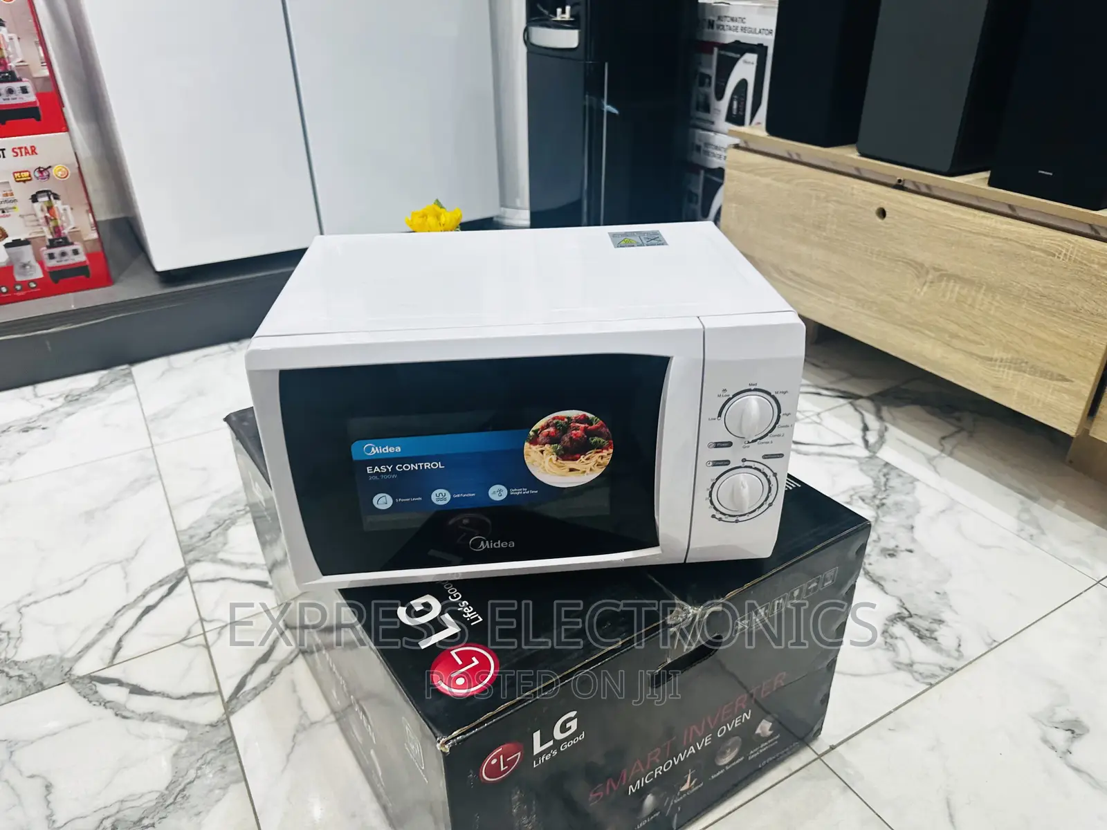 Shop the Best Grill System Midea White Microwave