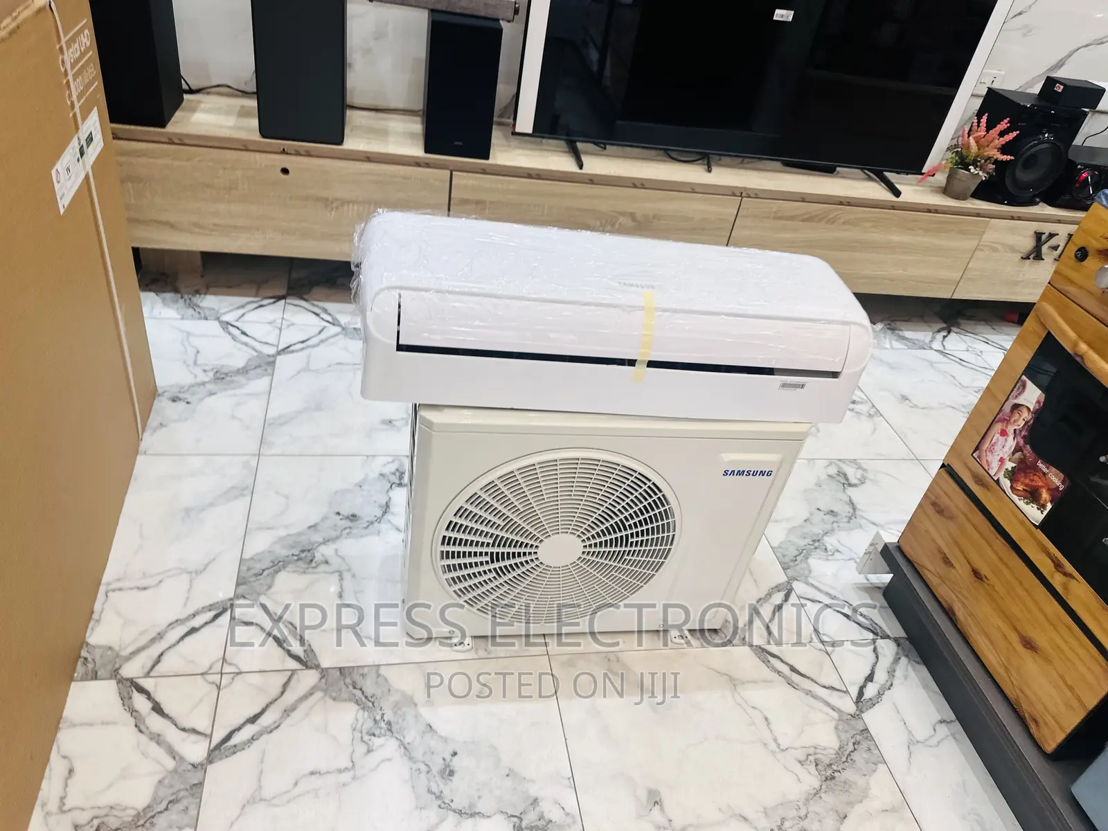 High Quality Sleek Samsung R410 Gas 1.5hp Air Conditioner