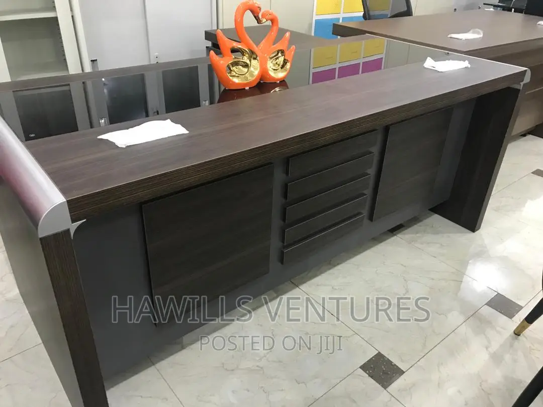 Ceo Office Desk
