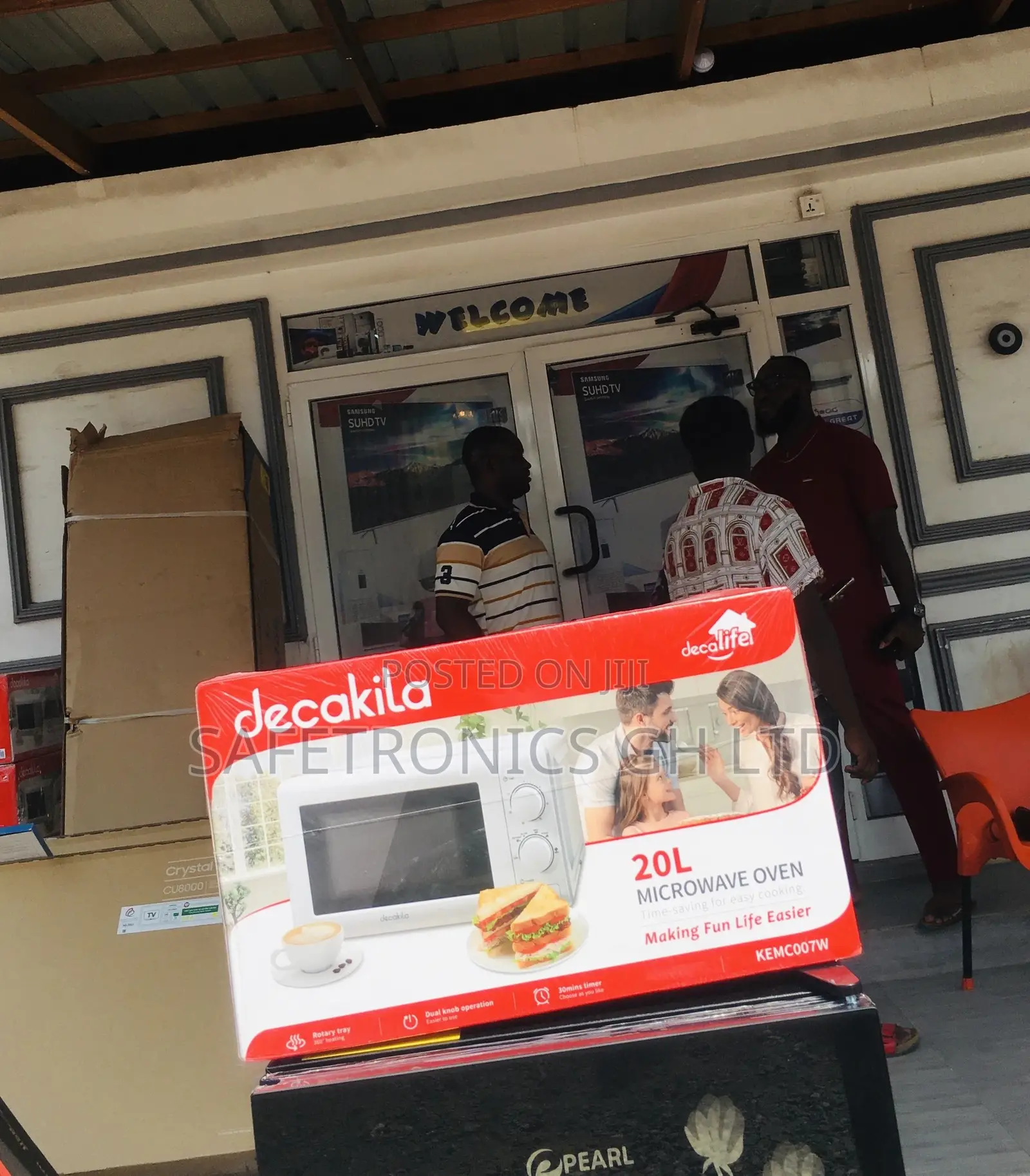 Electric 20 Liters Countertop White Decakila Microwave