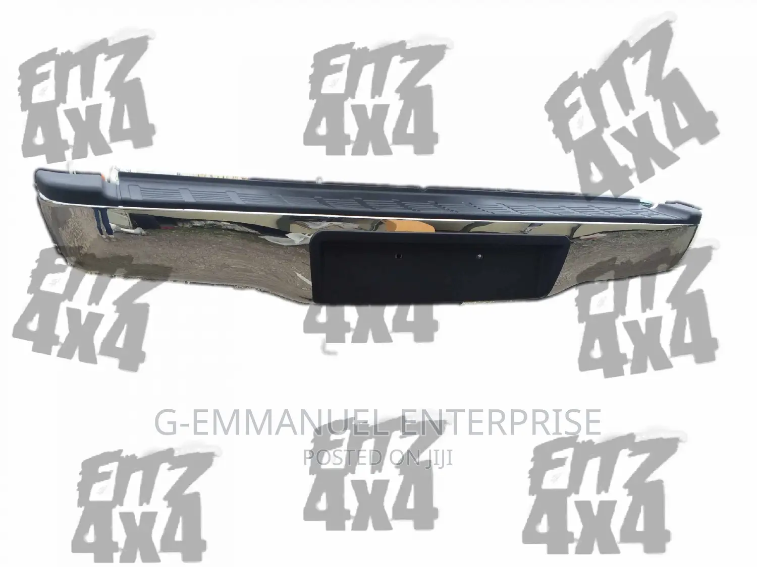 TOYOTA Hilux 2015 Back Bumper Depo. Original.