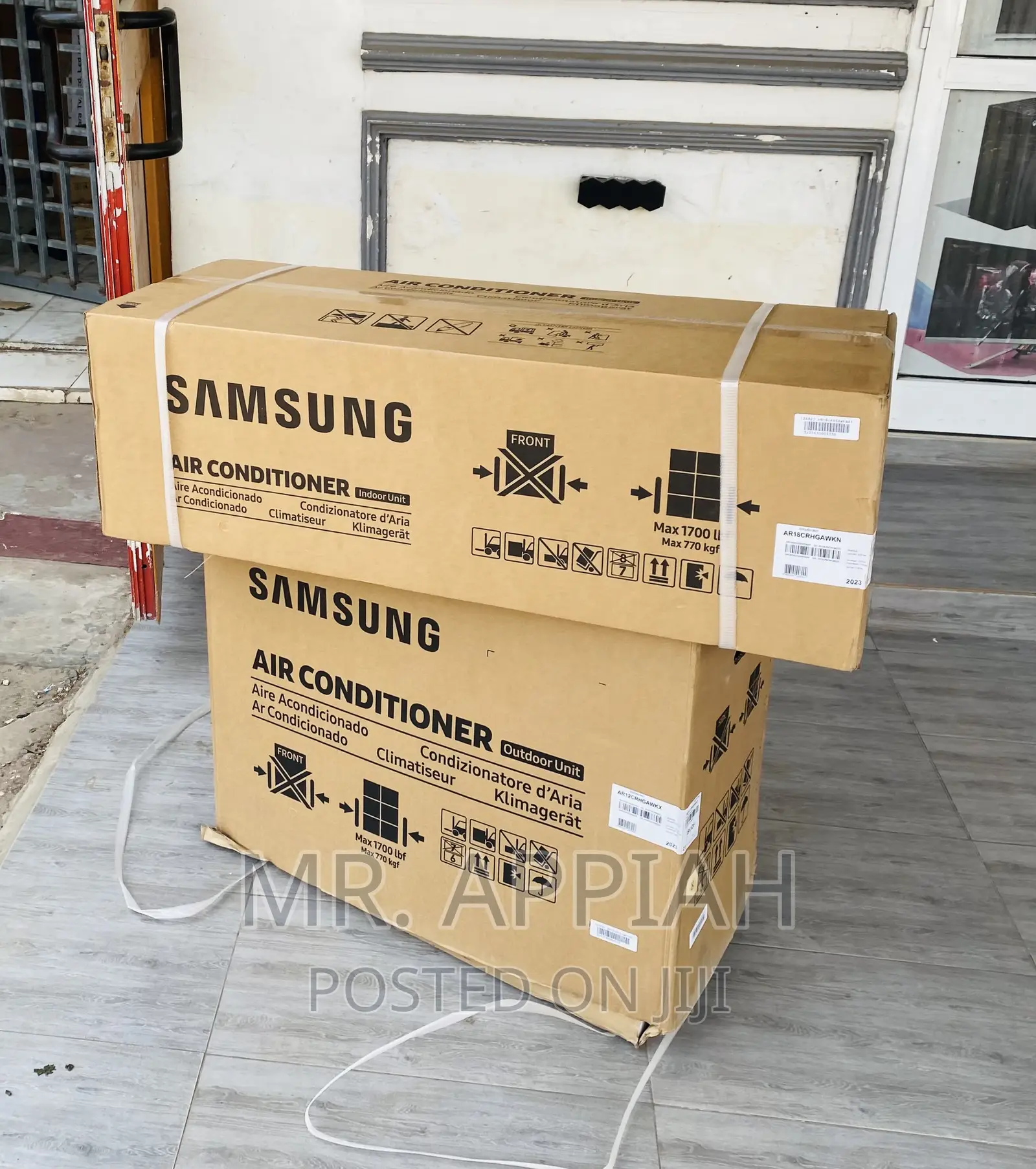 Classic Design Samsung 1.5hp Split Type Air Conditioner.