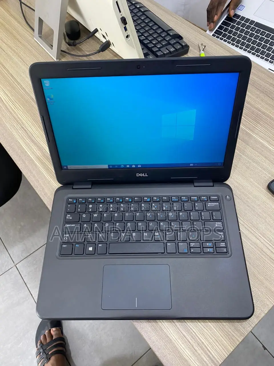 New Laptop Dell Latitude 12 7250 4GB Intel Celeron SSD 72GB