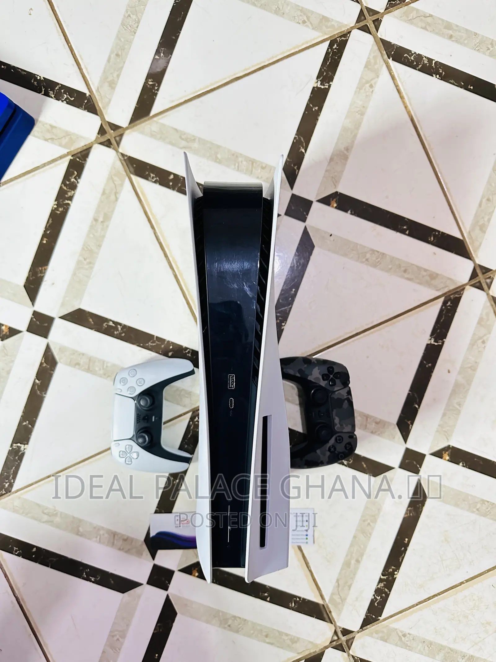 Playstation 5 Standard FC 24, MK 11 Etc