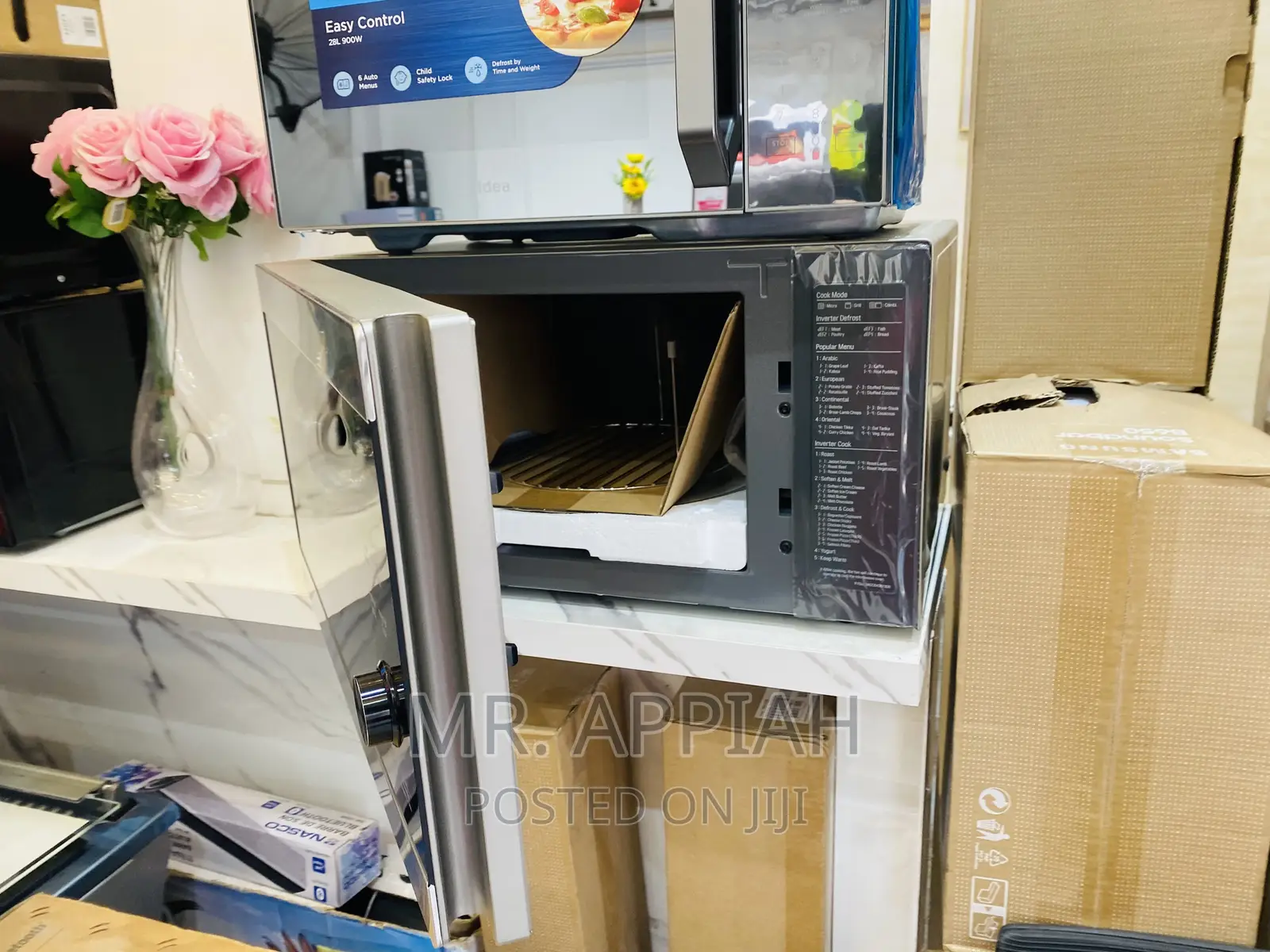 Brand New LG MS4295CIS Electric Microwave Oven(Gray).