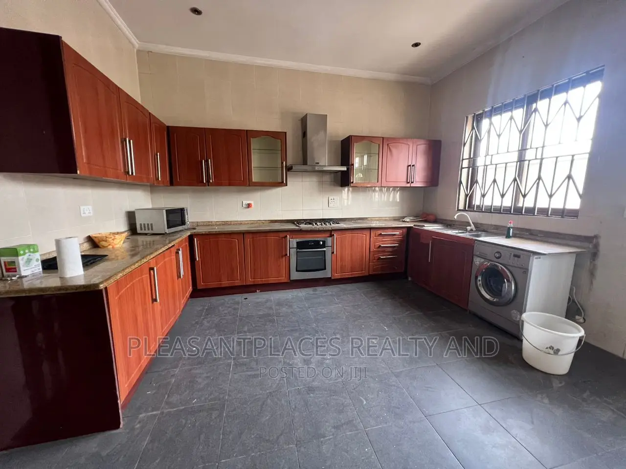 3bdrm House in Pleasantplaces, School Junction for rent