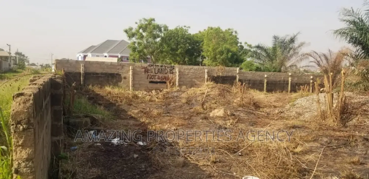 4 Acres of Land at Santor