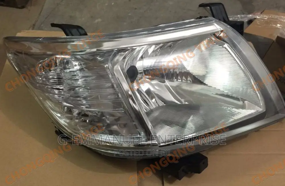 TOYOTA Hilux 2016-18 Head Light Depo Japan. Original.