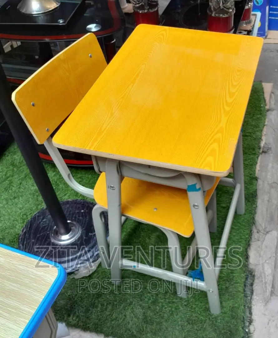 Adult Students Desk