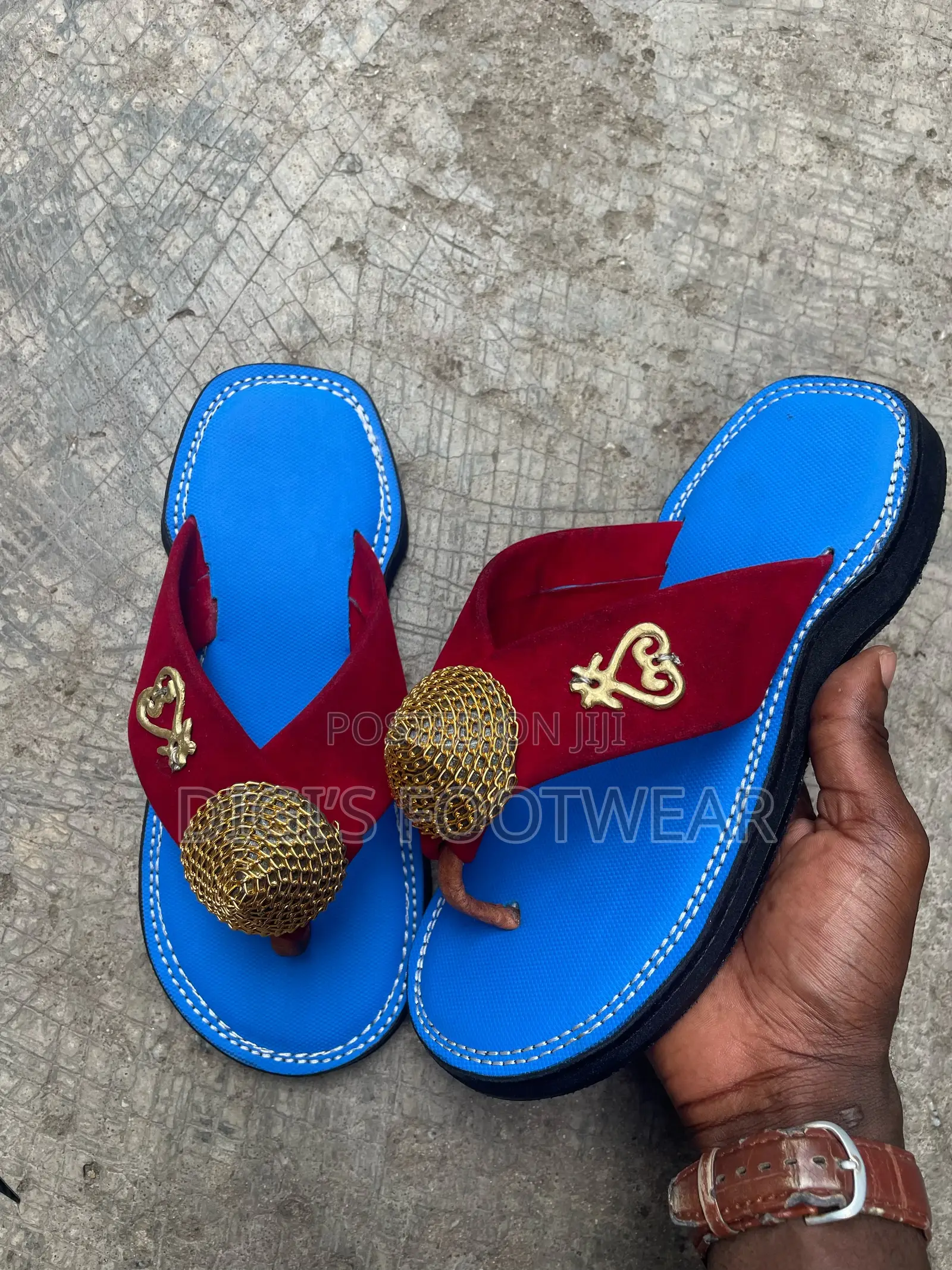 Red Suede With Blue Inner Ahenema/Chawchaw