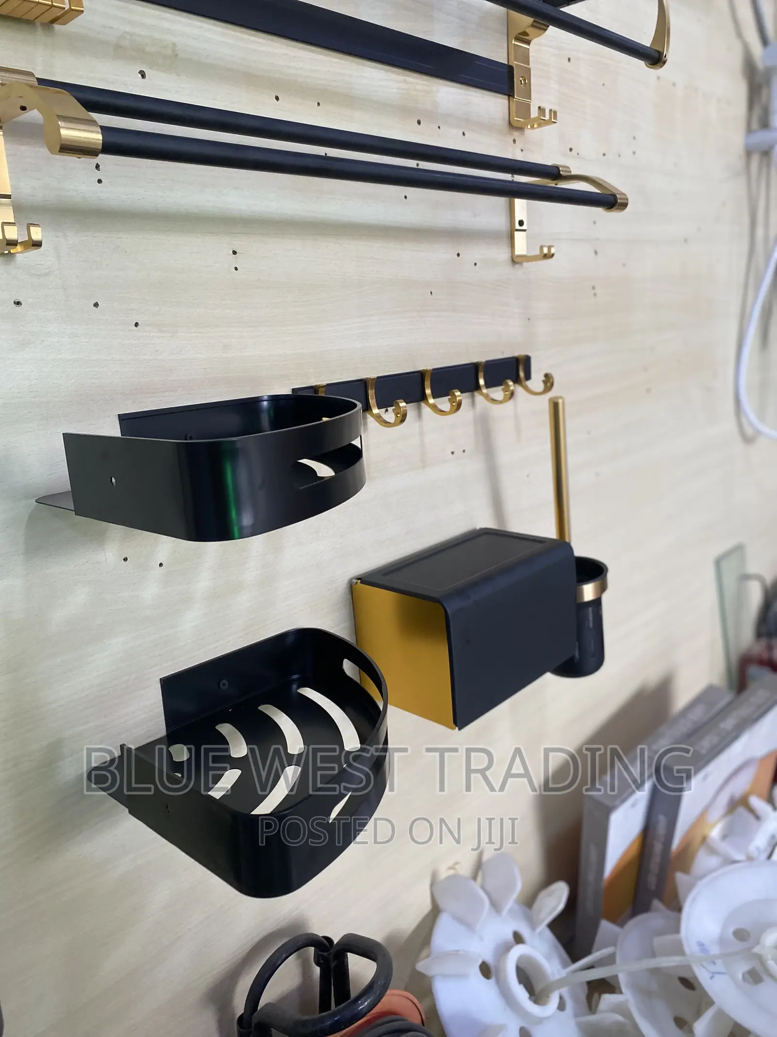Black and Gold Bathroom Accessories - Bathroom Accessories