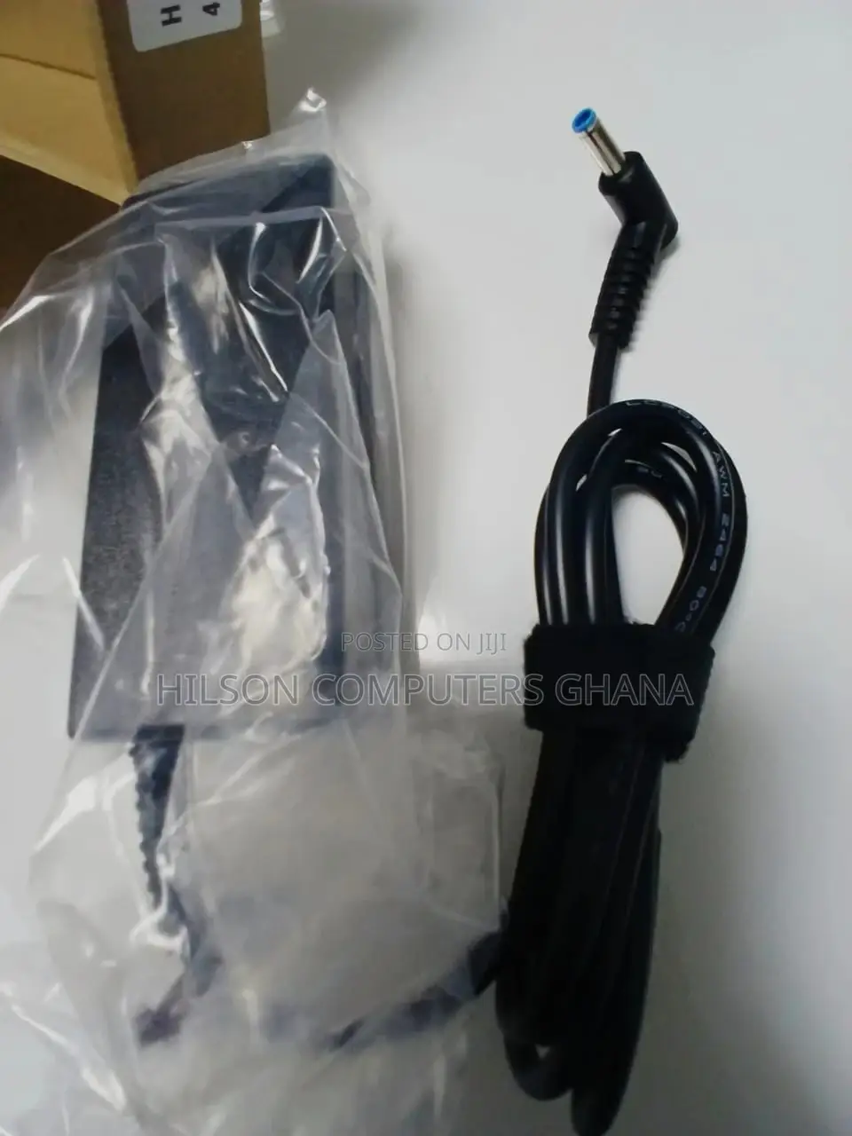 Hp Blue Pin Ac Adapter Laptop Charger – 19.5v – Black