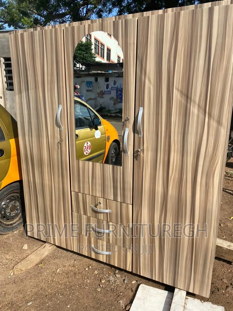 3in1 Wardrobe With Dressing Mirror