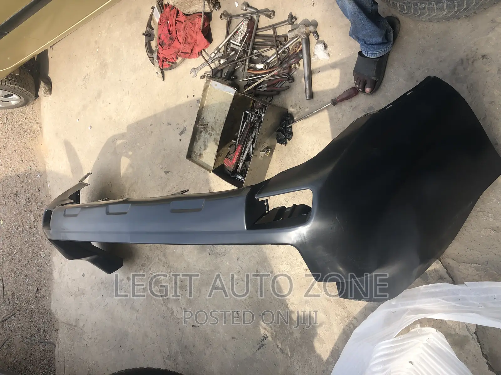Toyota Land Cruiser Prado 2010-2013 Back Bumper