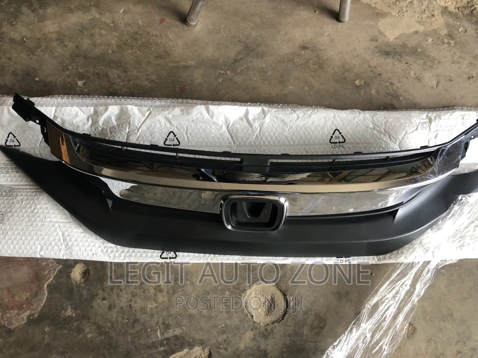 Honda Civic 2016-2020 Front Grill