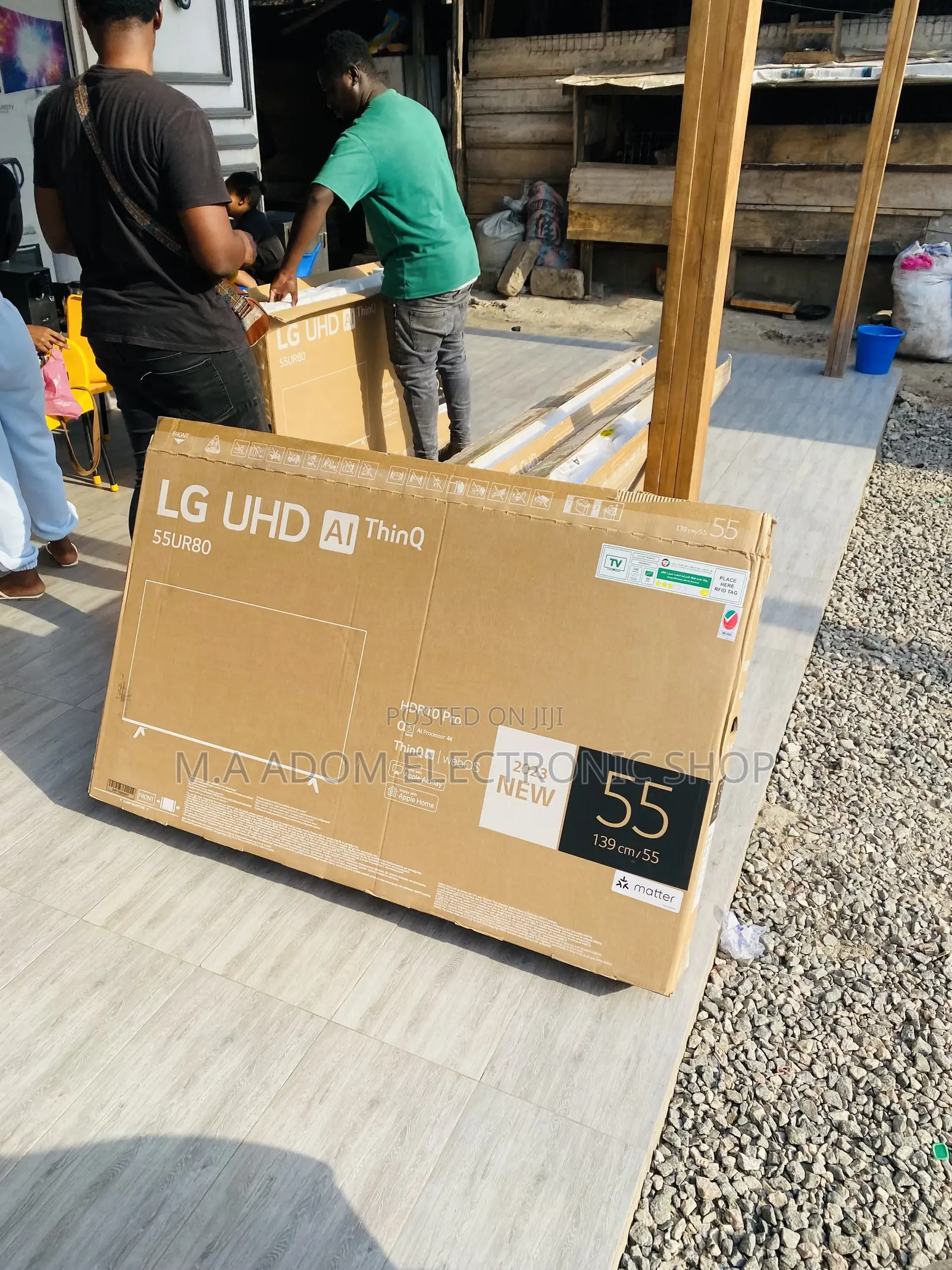 Sealed in Box LG 55ur8000 55 Inch Uhd Smart Tv + Remote.