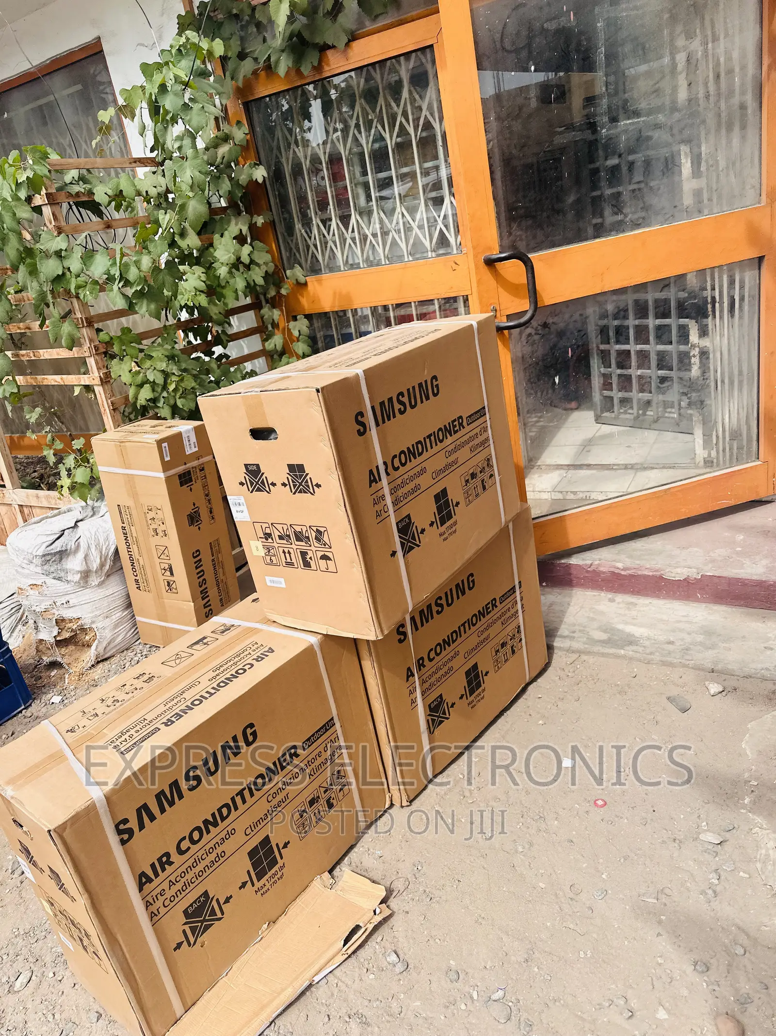 Sllek White Air Conditioner Samsung 2hp