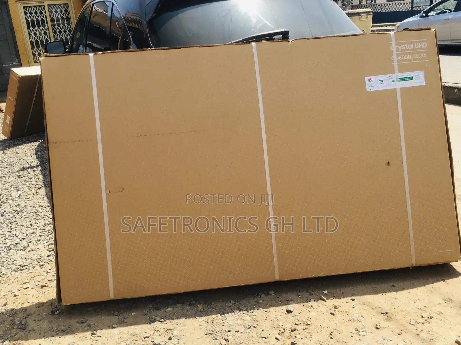 85 Inches Glossy Led Samsung Black Electric CU80 Tv
