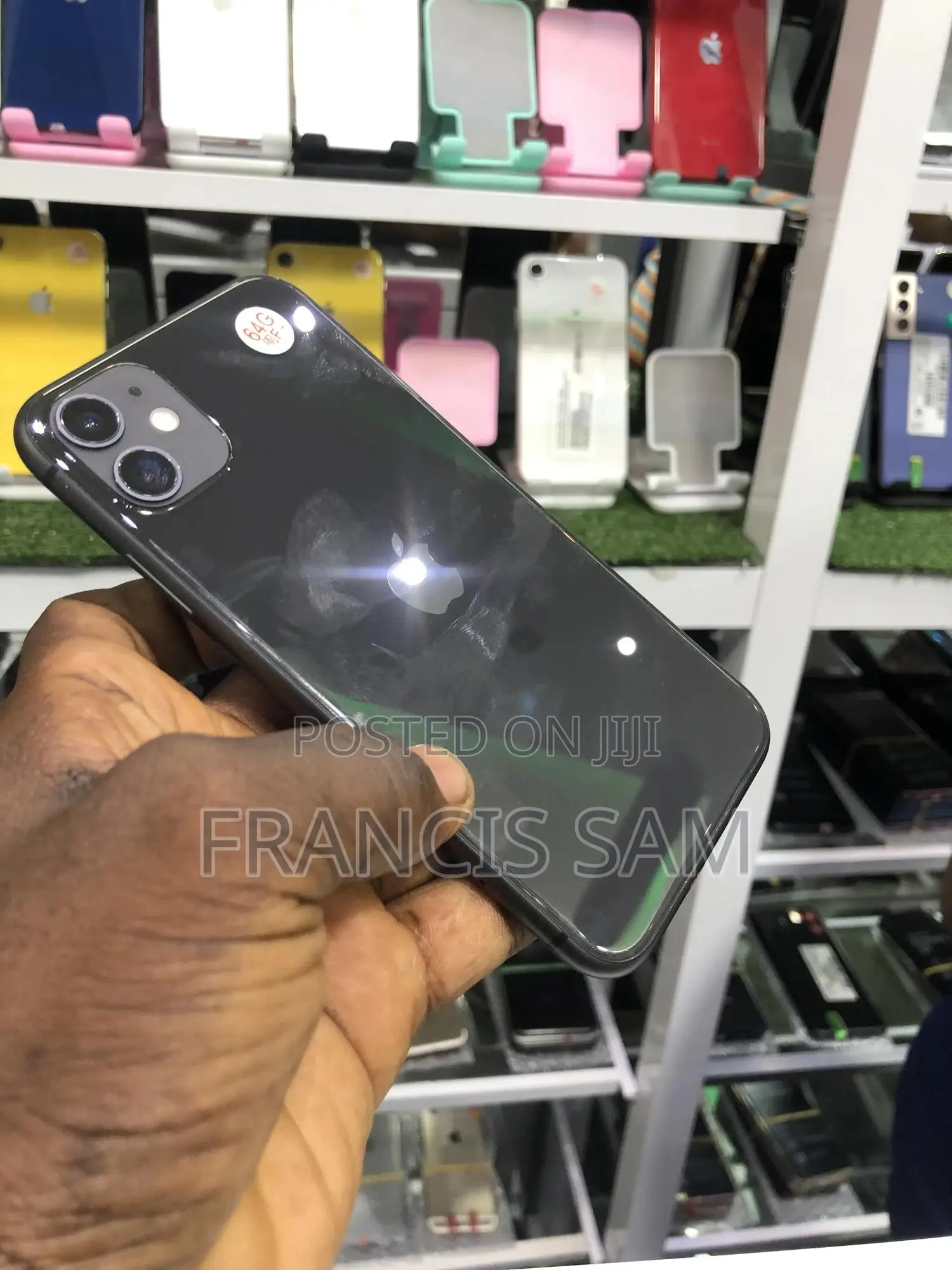 New Apple iPhone 11 64 GB Black