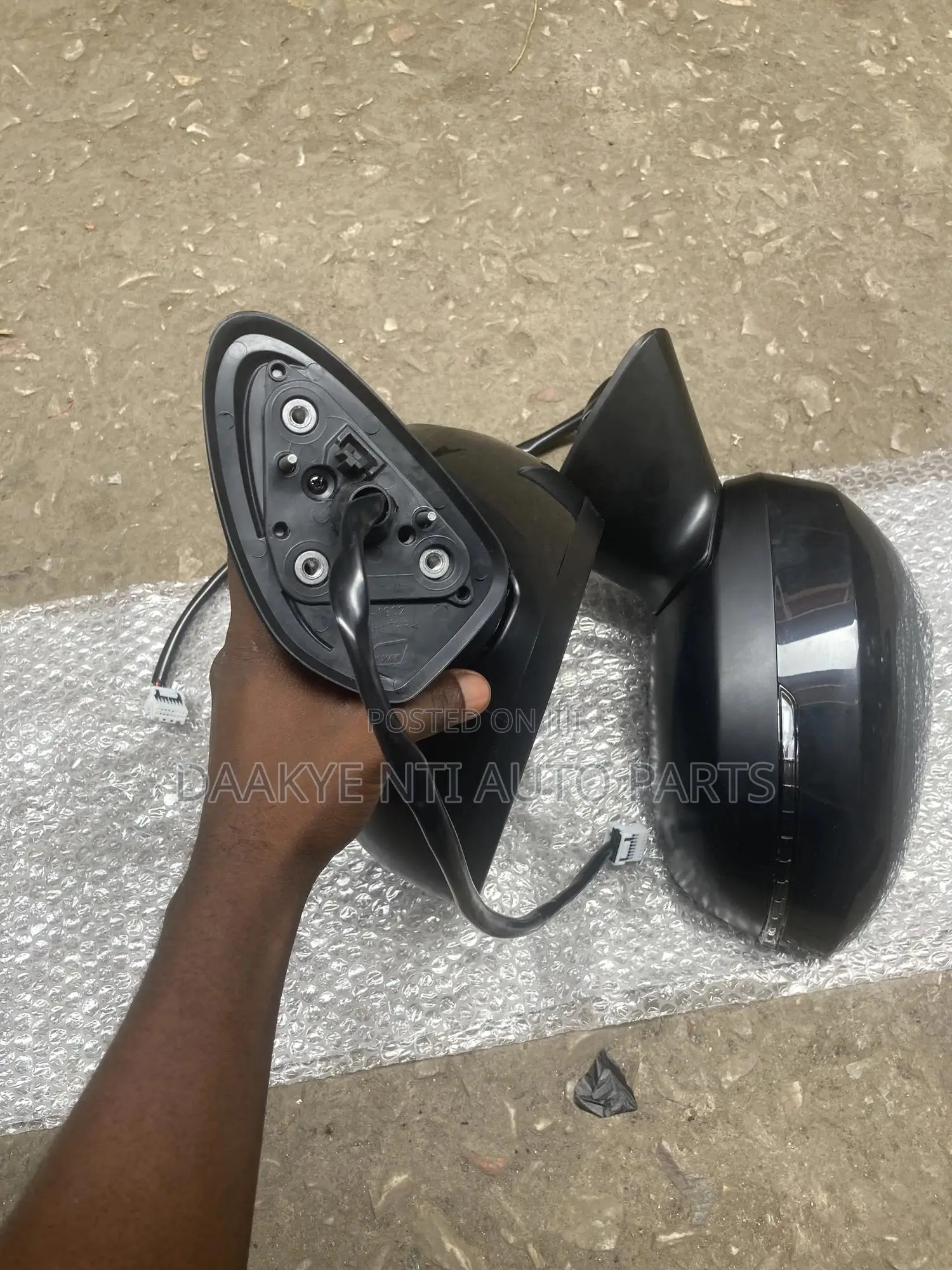 Outlander 2022 Side Mirror