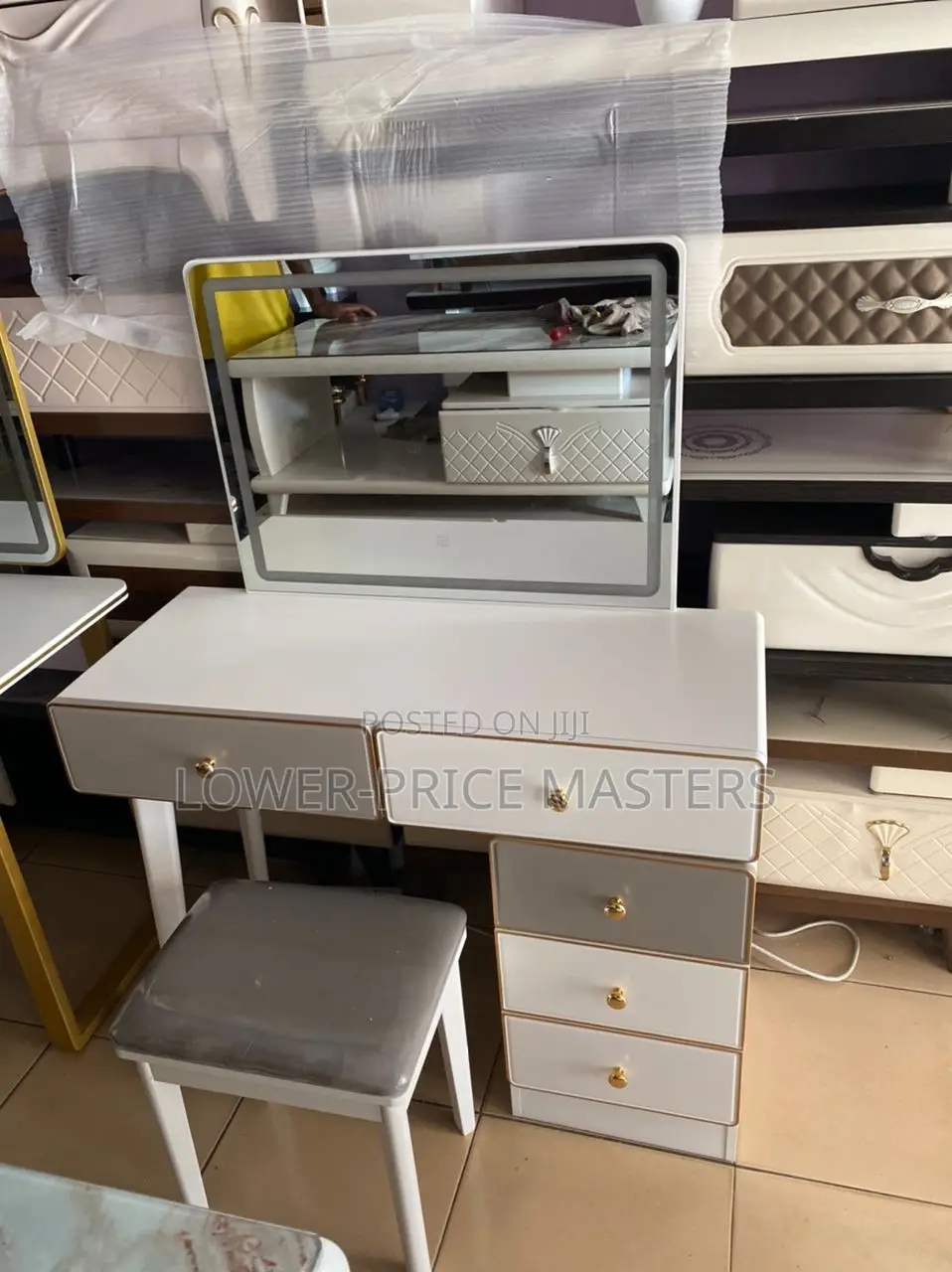 Classic Dressing Mirror and Chair Complete