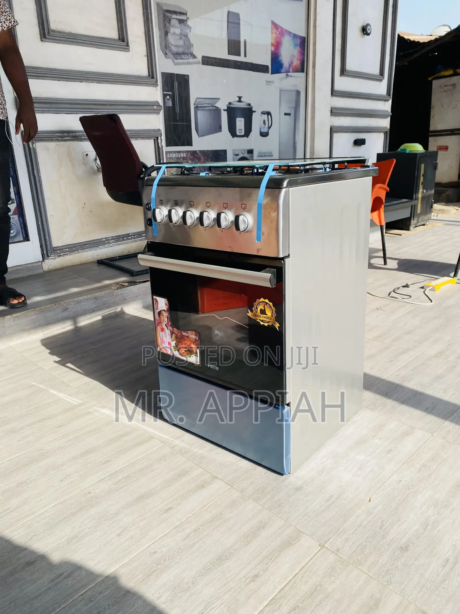 Eco-Friendly Ferre 50x60 4 Gas Burner With Oven and Grill.