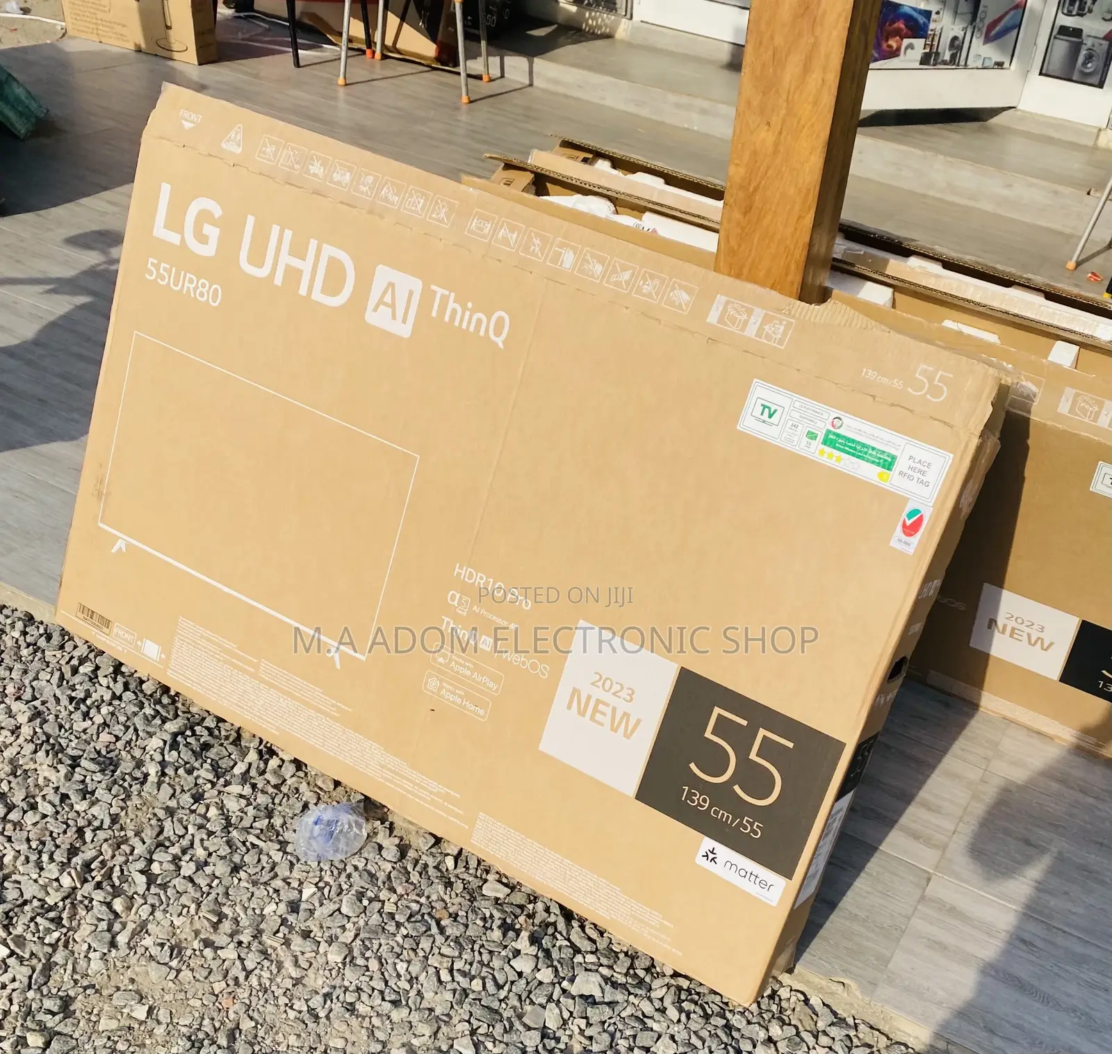 Lovely Design LG 55ur8000 55 Inch Uhd Smart Led Tv(Black)