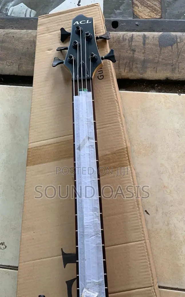 ACL 5string Active Bass Guitar