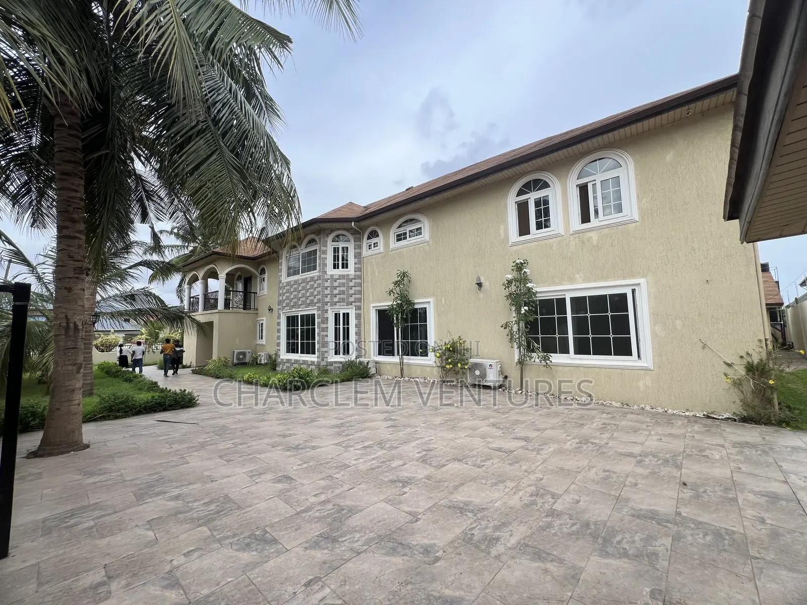 8bdrm House in Charclem Ventures, East Legon for rent