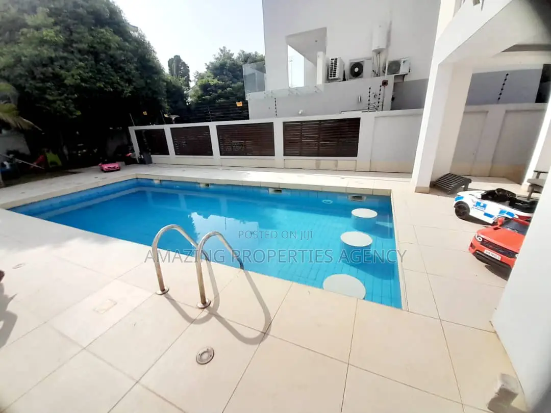 4bdrm House in Airport Residential Area for sale