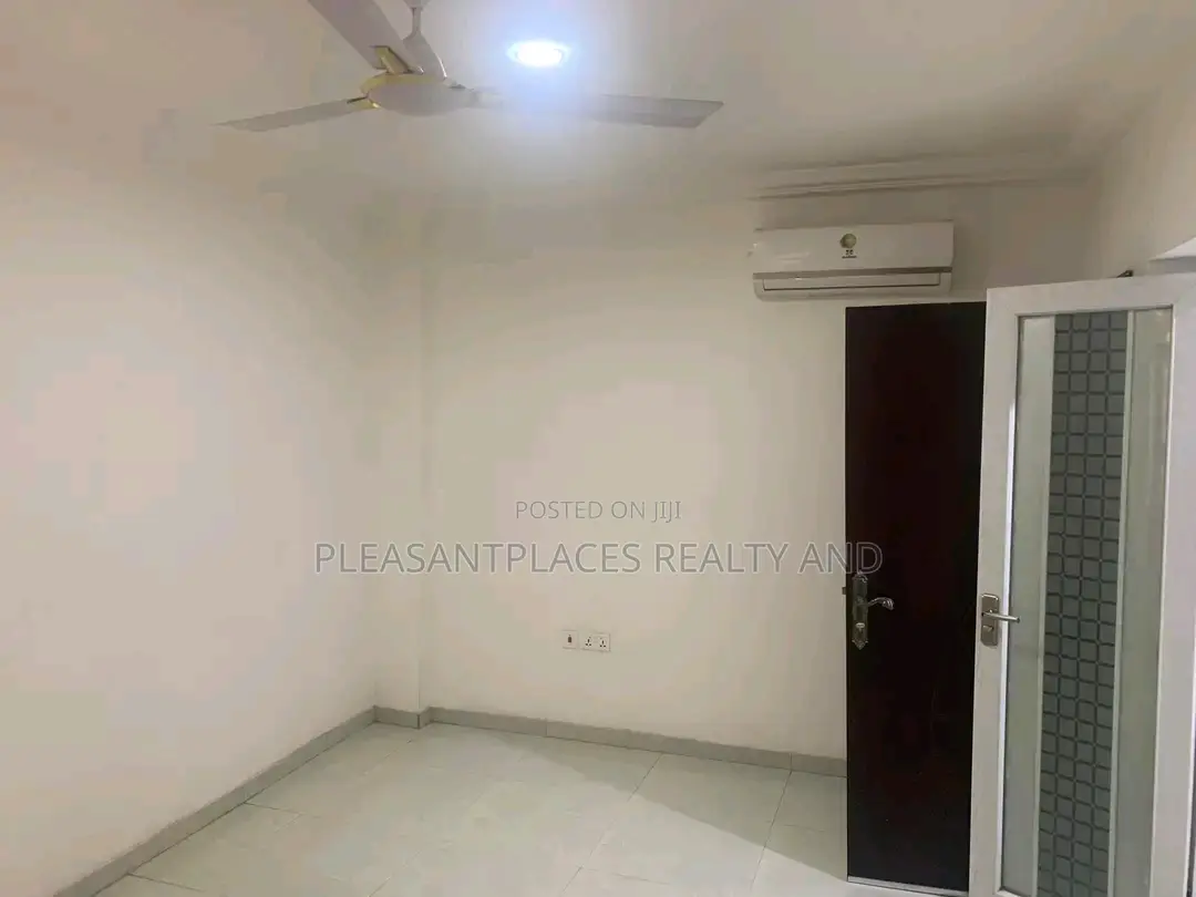 2bdrm Apartment in Pleasantplaces, Dzorwulu for rent
