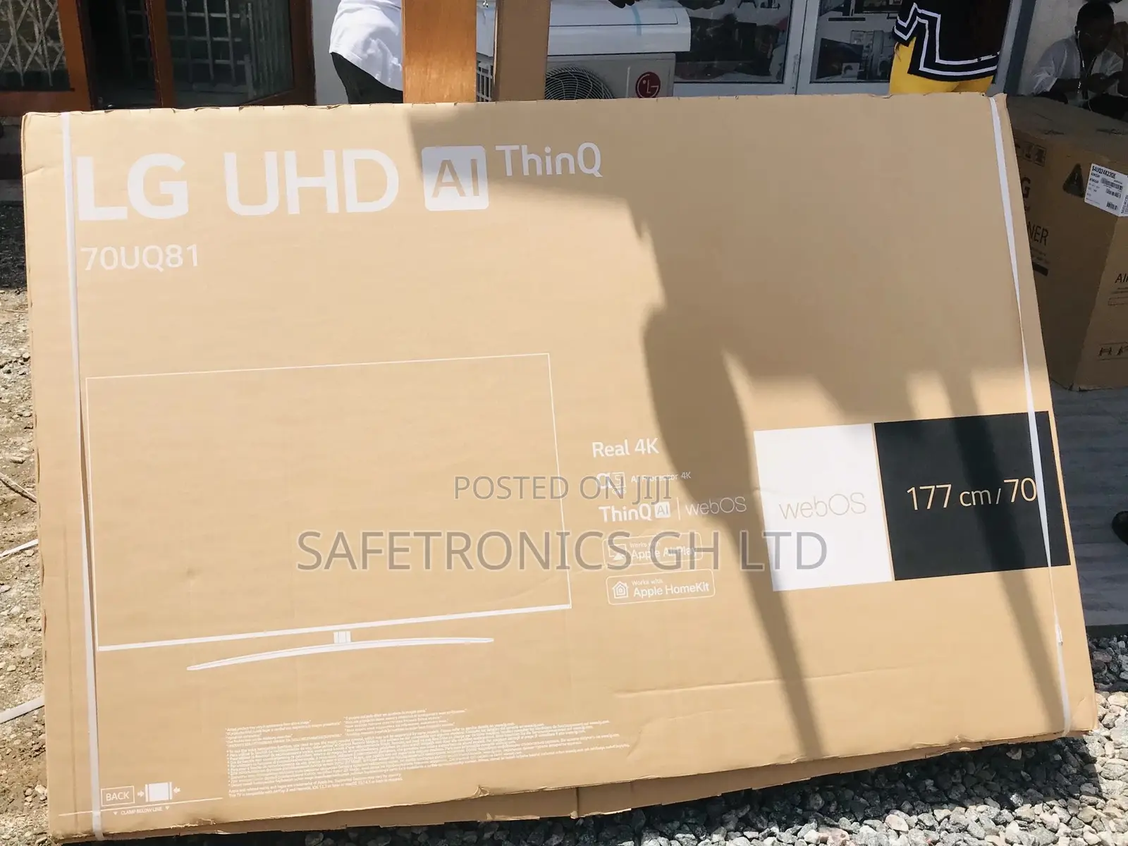 Smart Black Electric LG UHD Glossy Led UQ81 Tv