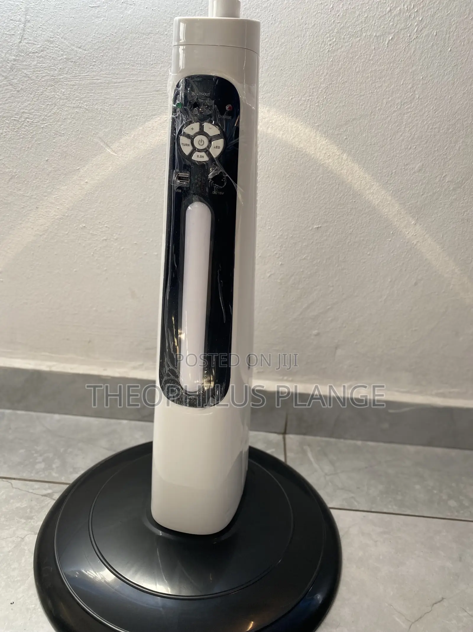 Solar Rechargeable Fan With Extra Bulbs And Remote Control