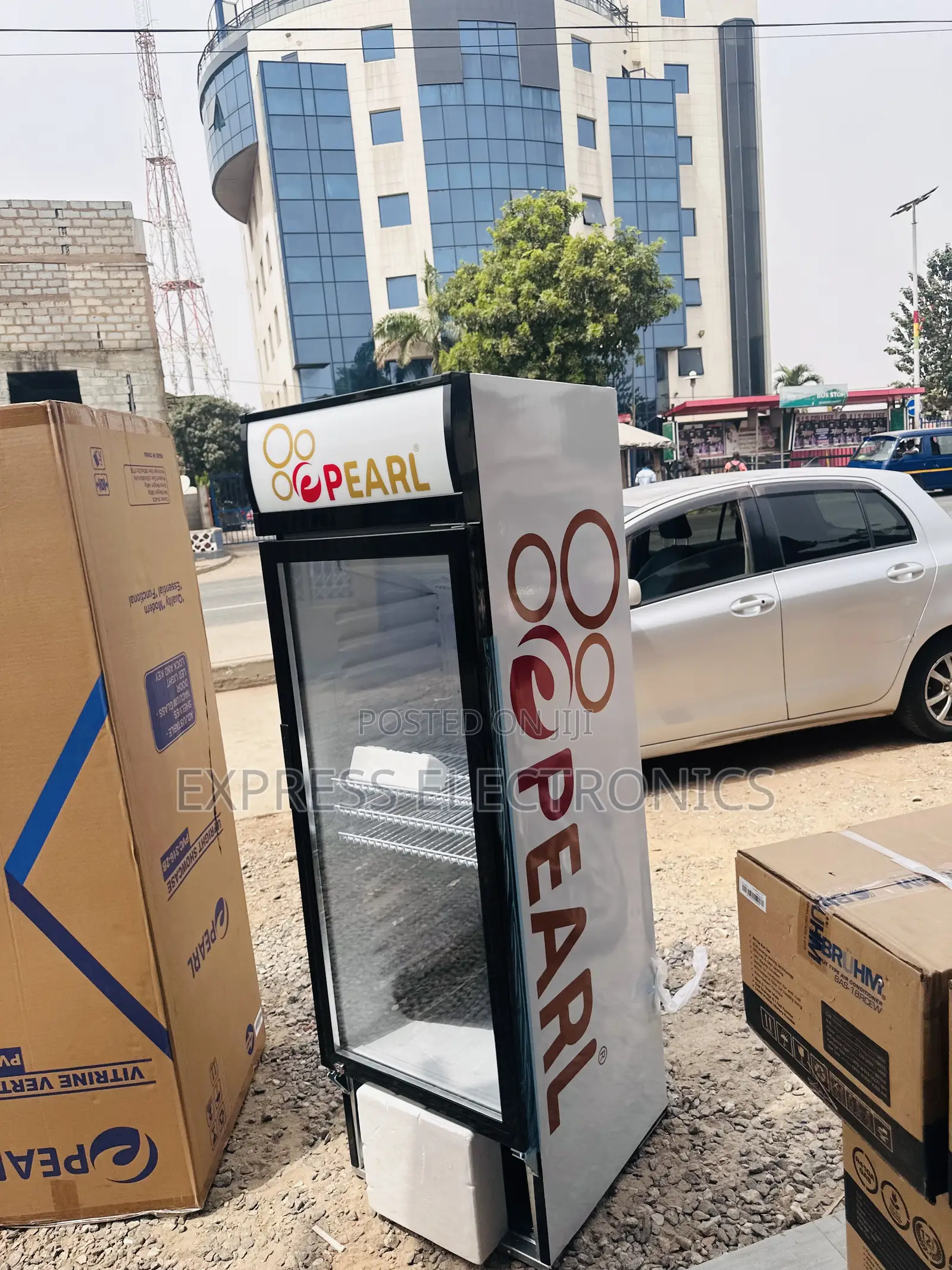 Best Buy for Less PVC 424-2b Display Fridge Pearl White
