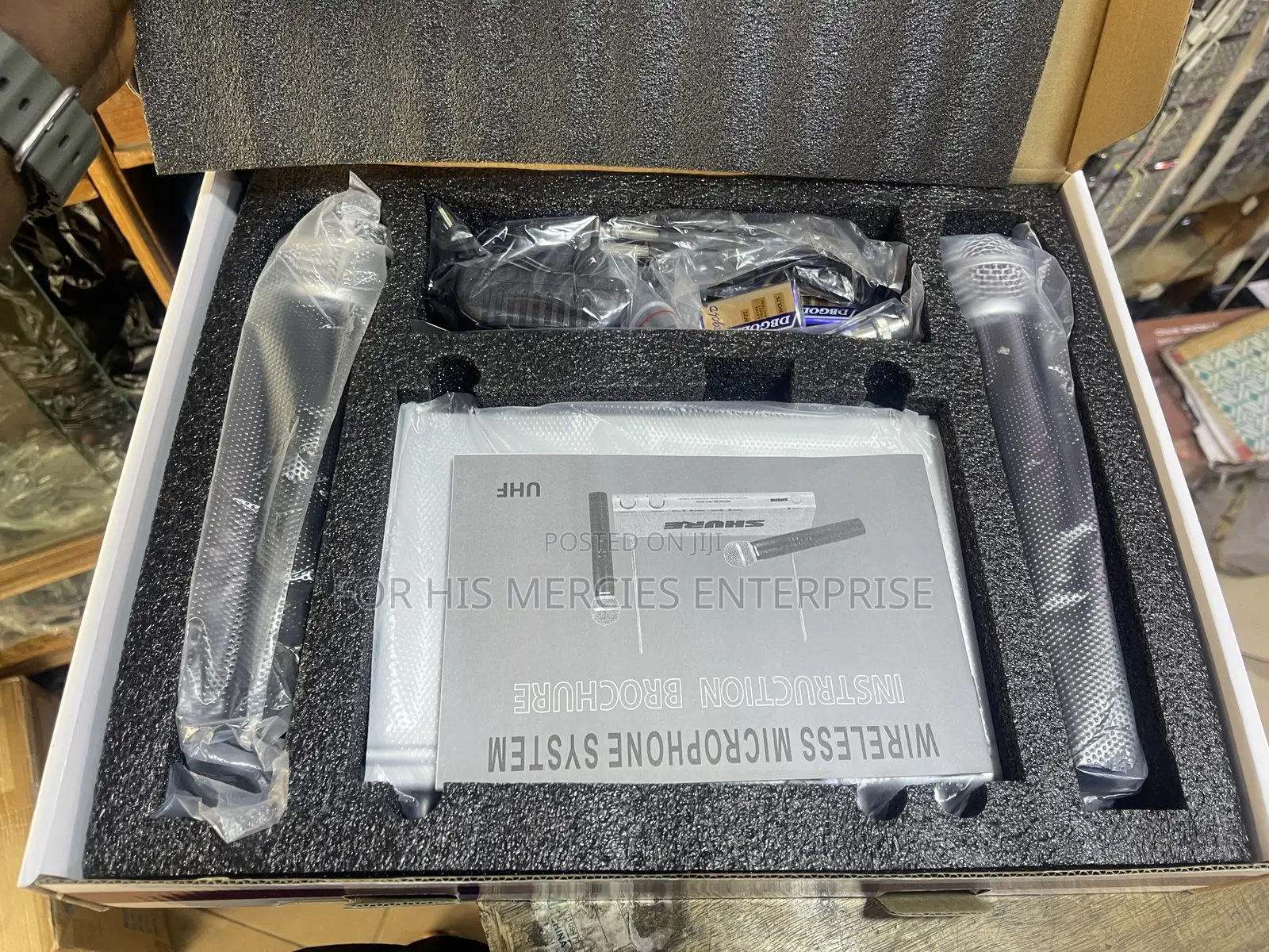 Shure Cordless Microphone