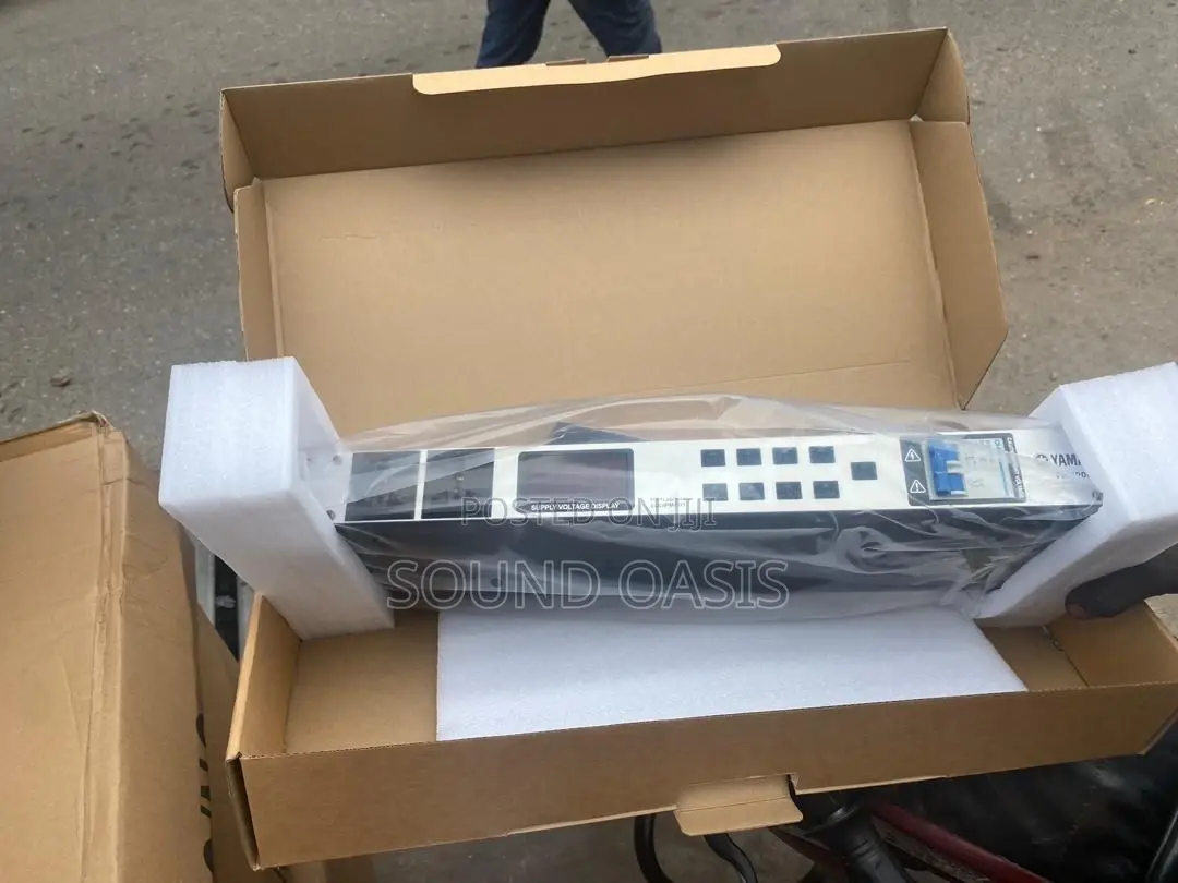 Yamaha 10channel Power Sequencer With Breaker