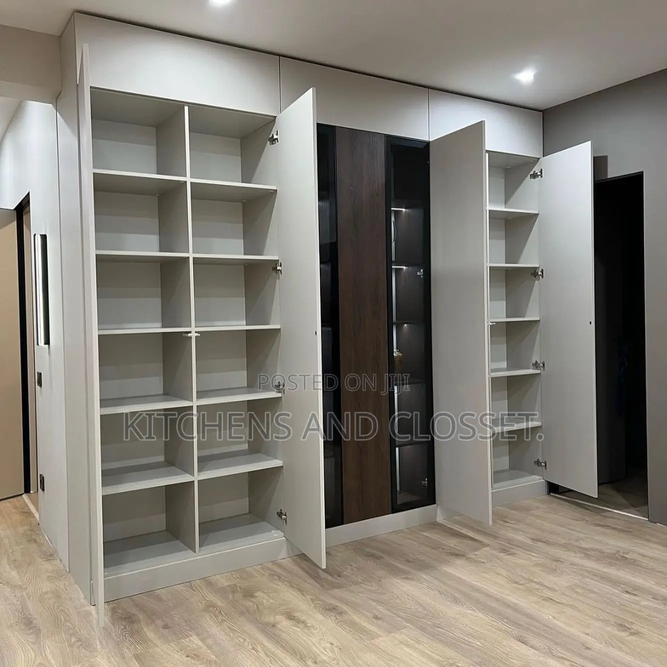 Modern Closets