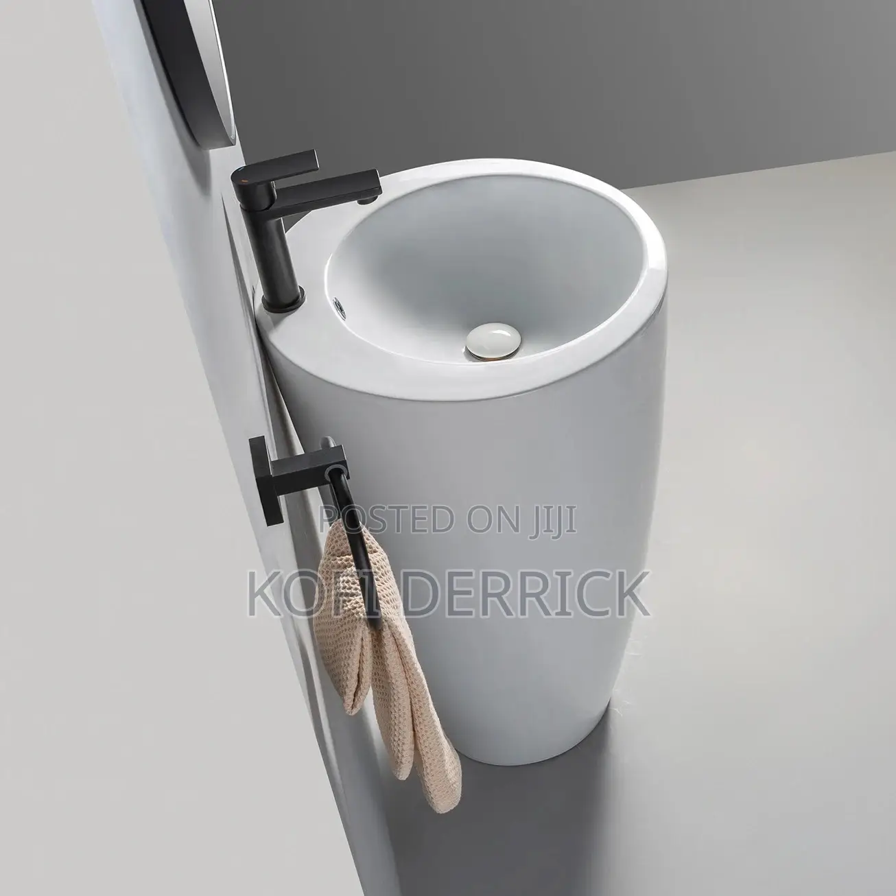 Freestanding Basin