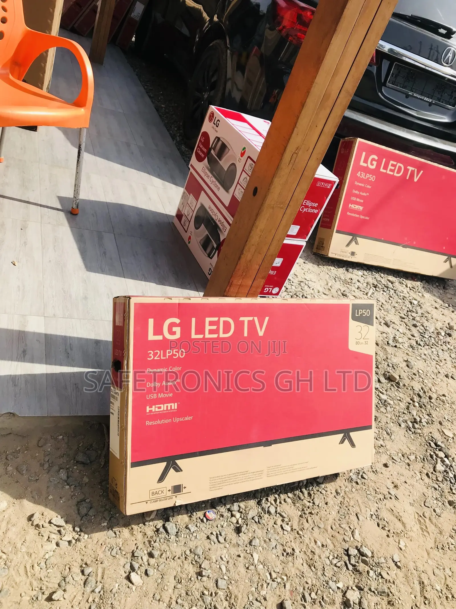 Black Electric 32 Inches Glossy Led LG LP50 Smart Tv